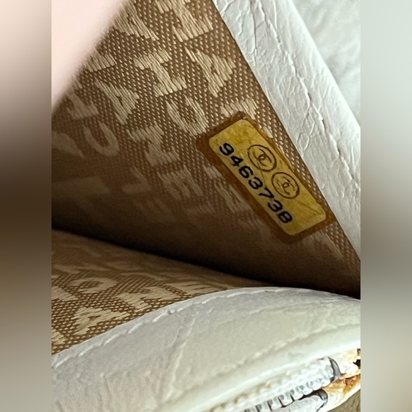 CHANEL Camélia wallet vintage - Picture 7 of 15